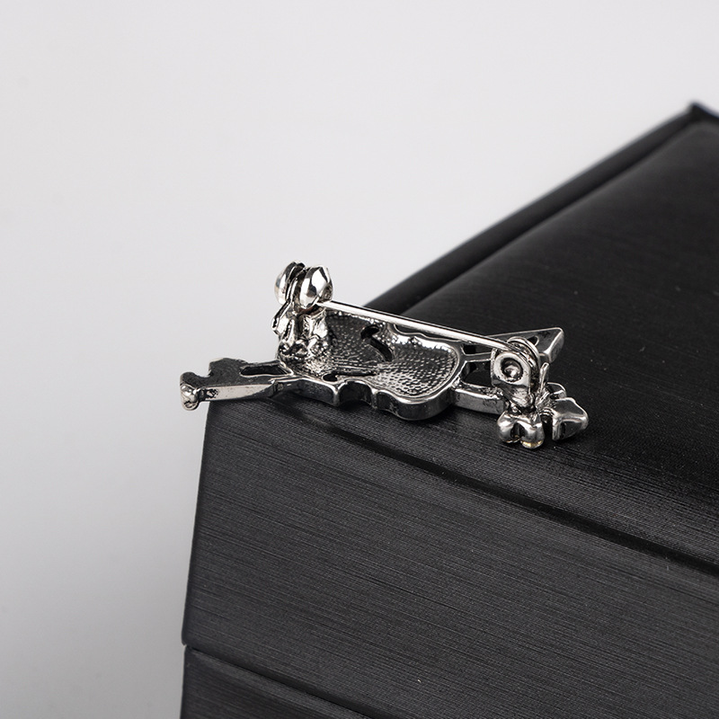 كريستال الكمان بروش مجوهرات فا - مراجعة Tuxedo Lapel Pin وسعره