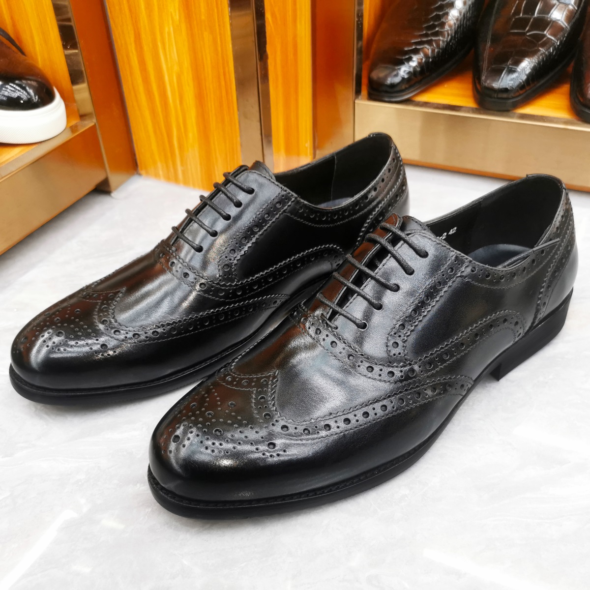 أحذية رجالية فاخرة من الجلد ال - مراجعة Men'S Luxury Formal Wear وسعره
